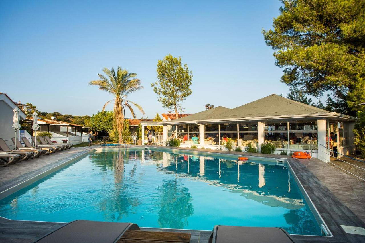 Coral Blue Beach Hotel Jerakini Eksteriør bilde