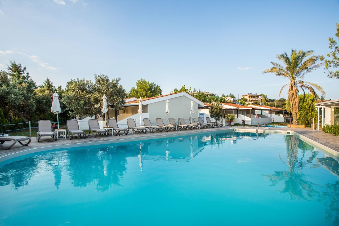 Coral Blue Beach Hotel Jerakini Eksteriør bilde